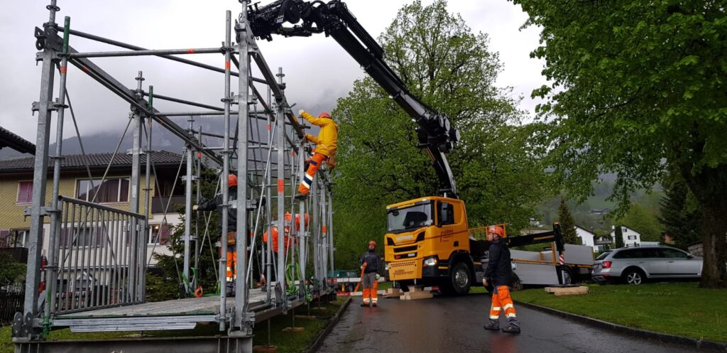 Lawil Gerüste AG, Fussgängersteg Tobelbach Schwyz