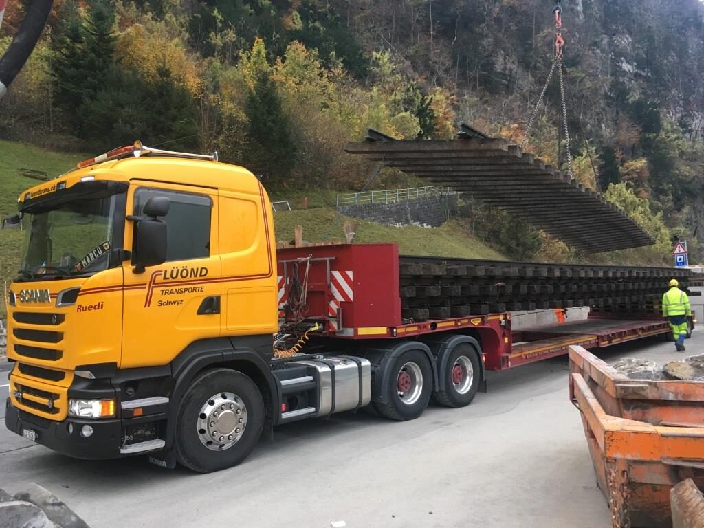 Rhomberg AG, Gleisjoche für SBB Axenlinie, Sanierung Brunnen – Flüelen